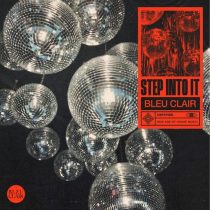 Bleu Clair – Step Into It