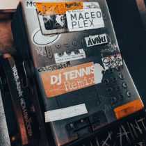 Maceo Plex & AVNU (UK) – Clickbait (This Ain’t Hollywood) (DJ Tennis Remix)