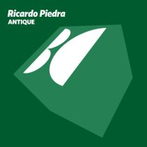 Ricardo Piedra – Antique