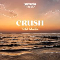 Niki Muxx – Crush